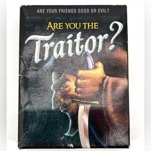 Are You The Traitor? Deception Party Card Game 4-10 Players 100%‎ Complete